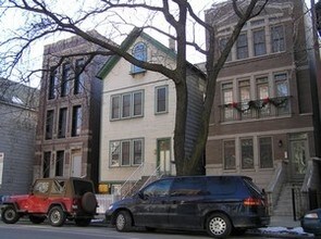 2538 N Southport Ave in Chicago, IL - Building Photo - Other