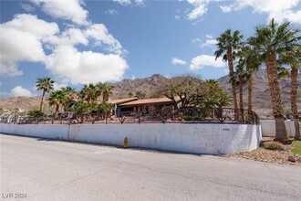 440 Probst Way in Las Vegas, NV - Building Photo - Building Photo