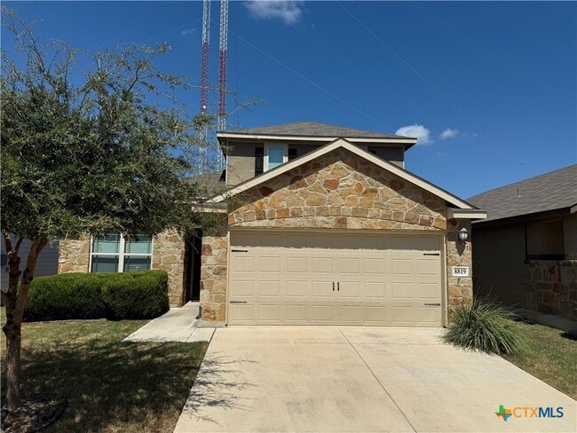 property at 8819 Straight Oaks
