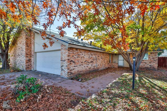 3027 Curry Ln in Abilene, TX - Building Photo