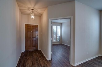 10860 Hawks Landing Rd in Haslet, TX - Building Photo - Building Photo