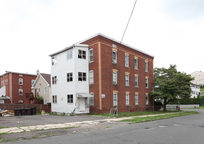 115 Silver St in New Britain, CT - Building Photo - Building Photo