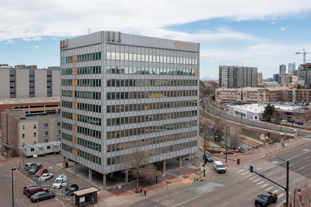 655 N Broadway in Denver, CO - Foto de edificio