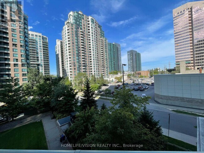 property at 5508-5508 Yonge St