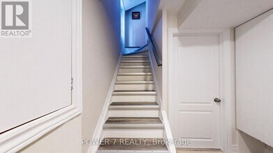 46 Bayel Crescent in Richmond Hill, ON - Building Photo - Building Photo