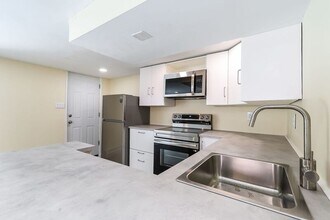 419 W Jefferson St in Media, PA - Building Photo - Building Photo