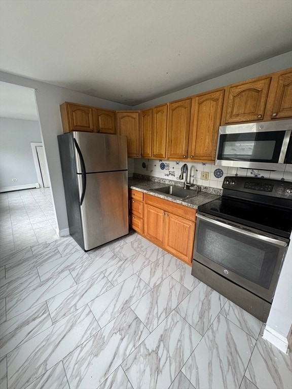 41 Carleton Ave in Brockton, MA - Building Photo - Building Photo