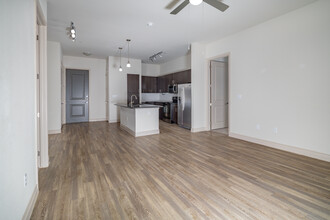 The Cosmopolitan Corpus Christi in Corpus Christi, TX - Building Photo - Interior Photo