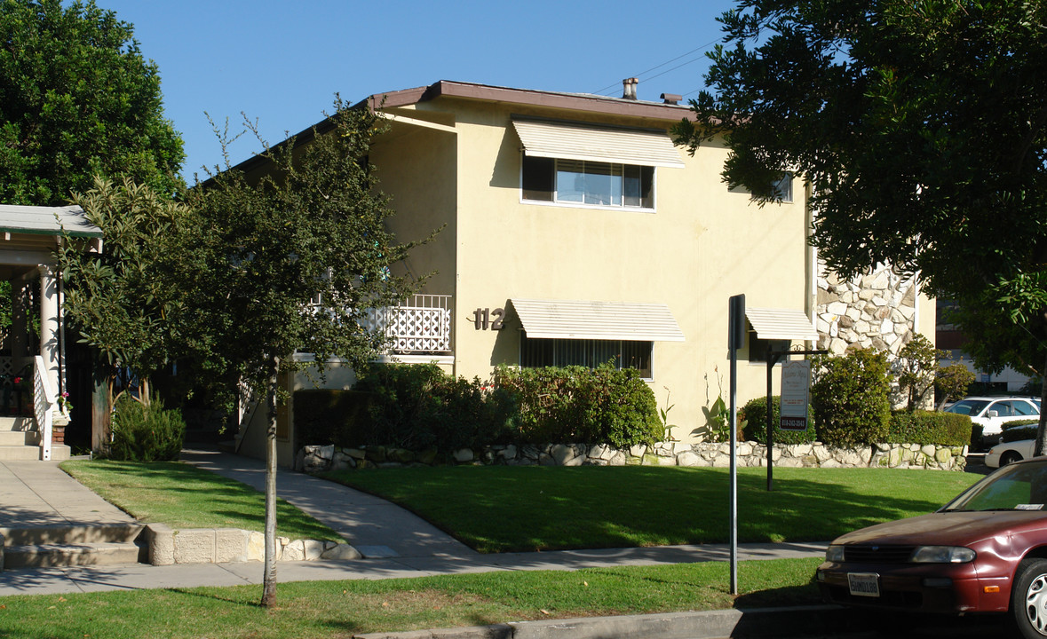 Adams Apartments in Glendale, CA - Building Photo