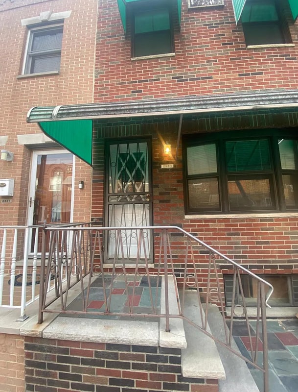 property at 2539 S Sartain St