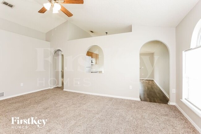 8408 Oak Crossing Dr W in Jacksonville, FL - Building Photo - Building Photo