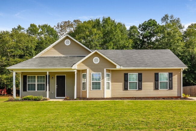 property at 972 Navaho Trail
