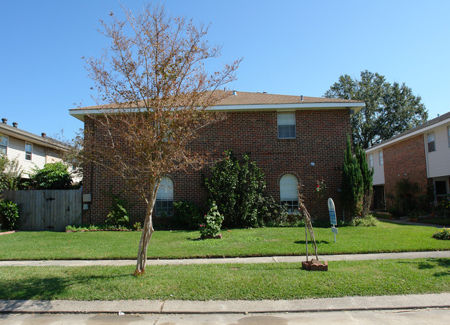 3624 Martinique Ave in Kenner, LA - Building Photo - Building Photo