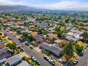 11826-11828 Fellows Ave in San Fernando, CA - Building Photo - Building Photo