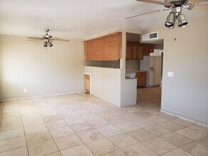 841 E Cinnabar Ave in Phoenix, AZ - Building Photo - Building Photo