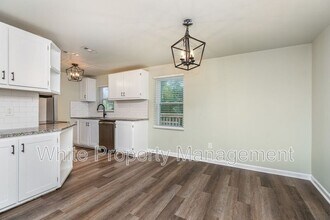2044 Milton Rd in Charlotte, NC - Building Photo - Building Photo