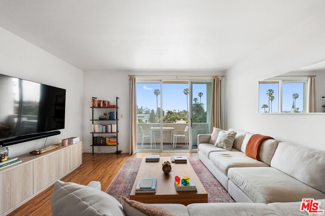 900 Euclid St in Santa Monica, CA - Building Photo