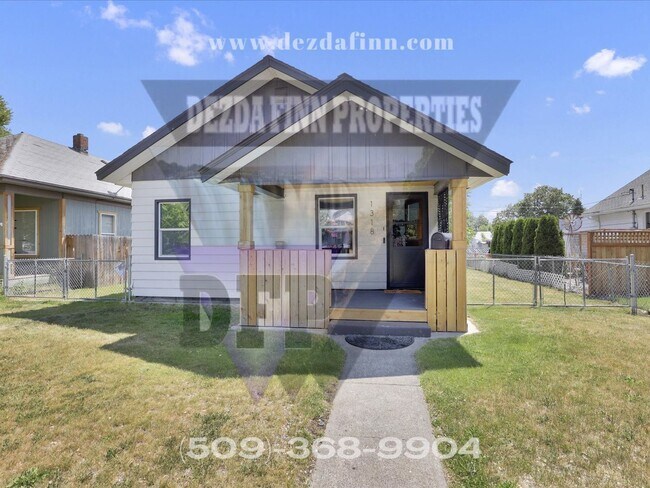 property at 1318 E Wabash Ave