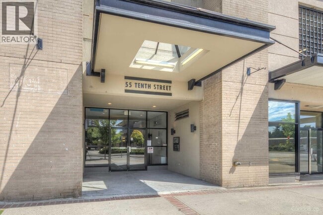 property at 55 10th St