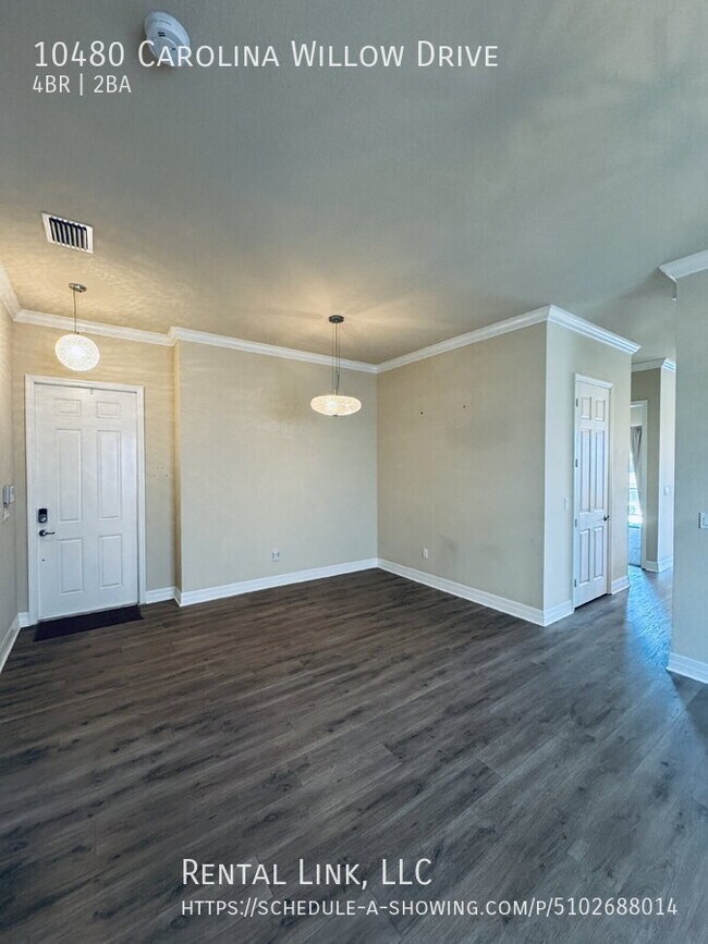 10480 Carolina Willow Dr in Ft. Myers, FL - Building Photo - Building Photo