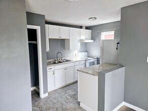 534 N Bliss St in Anchorage, AK - Building Photo - Building Photo