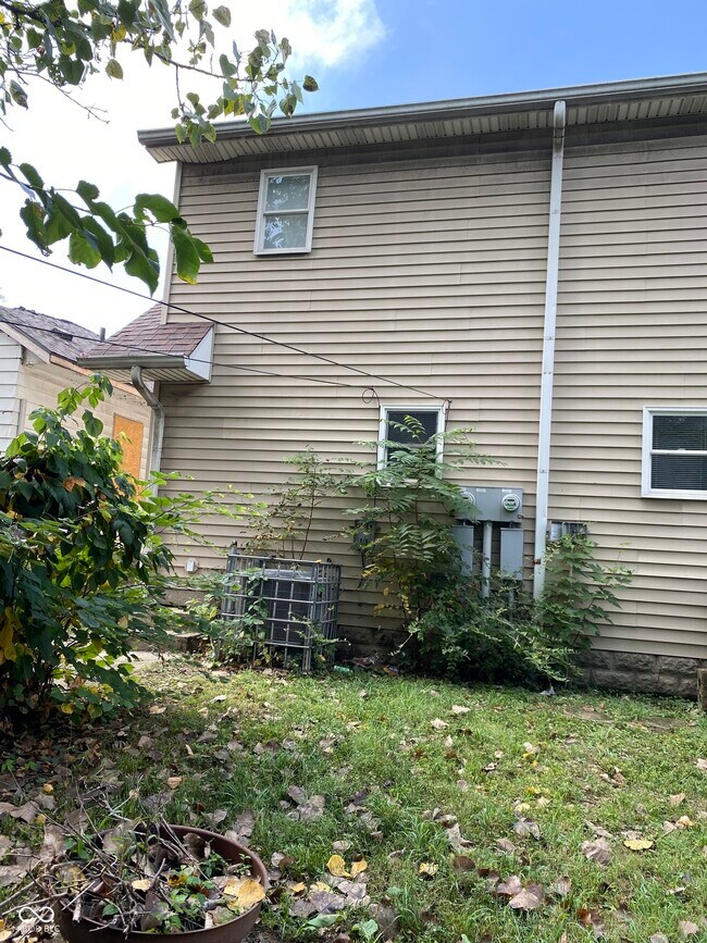 1029 Blaine Ave in Indianapolis, IN - Building Photo - Building Photo