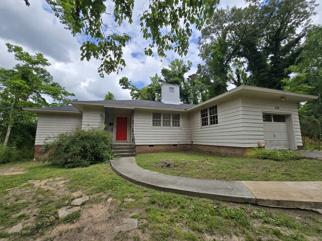 property at 604 Highland Park Dr