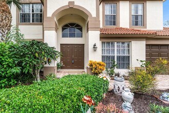 3988 West Dr in West Palm Beach, FL - Foto de edificio - Building Photo