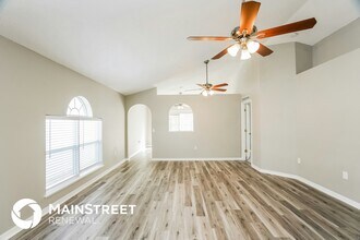 10401 Opus Dr in Riverview, FL - Building Photo - Building Photo