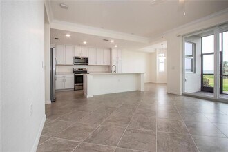 1030 Tidewater Shores Loop, Unit 106 in Bradenton, FL - Building Photo - Building Photo