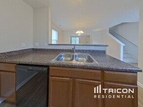 4717 Brewer Dr in Charlotte, NC - Building Photo - Building Photo