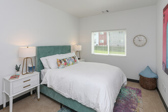 U32 Apartments in Fargo, ND - Building Photo - Interior Photo