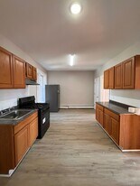 223 Fowler Ave, Unit 7 in Jersey City, NJ - Building Photo