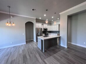 13601 Cobblestone Curve Rd in Oklahoma City, OK - Building Photo - Building Photo