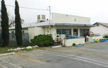 9861 Mission Blvd in Jurupa Valley, CA - Building Photo - Building Photo