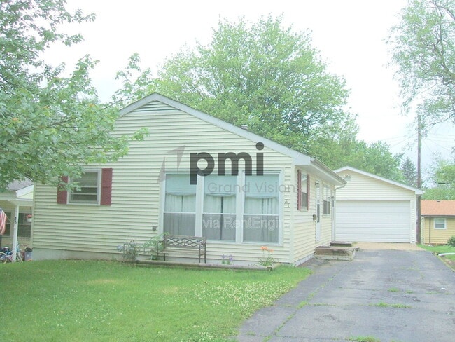 property at 31 Sickles Dr