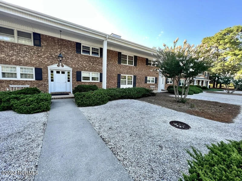 353 Driftwood Cir in Southern Pines, NC - Building Photo