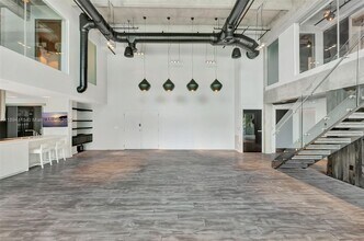 1749 NE Miami Ct in Miami, FL - Building Photo - Building Photo