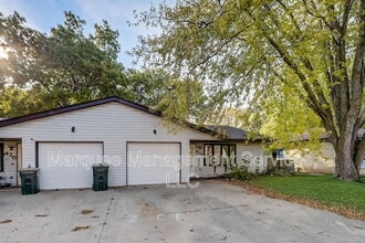 416 S Bird St in Sun Prairie, WI - Building Photo - Building Photo