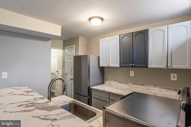 property at 10496 Neale Sound Ct