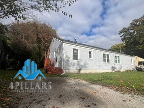 1406 Federal Ave-Unit -1406 in La Porte, IN - Building Photo - Building Photo