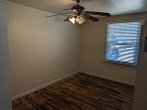 1758 Paris St in Aurora, CO - Building Photo - Building Photo