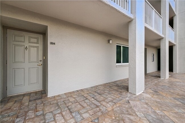 26000 Hickory Blvd in Bonita Springs, FL - Building Photo - Building Photo