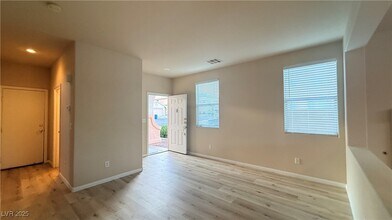 316 Sonoma Valley St in Las Vegas, NV - Building Photo - Building Photo
