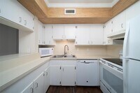 5353 Institute Ln photo'