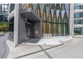 1033 Nelson St. in Vancouver, BC - Building Photo - Building Photo