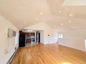 219-23 114th Rd in Queens, NY - Building Photo - Building Photo