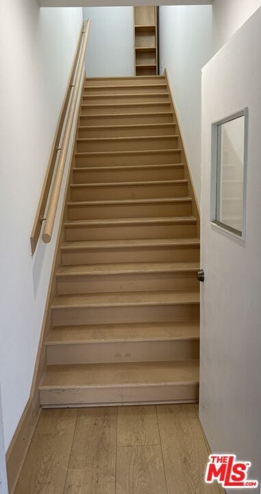 2115 Venice Blvd. in Los Angeles, CA - Foto de edificio - Building Photo