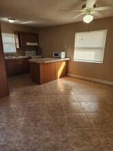 4150 Woodside Dr in Coral Springs, FL - Building Photo - Building Photo