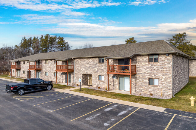 Meadows in Marinette, WI - Foto de edificio - Building Photo